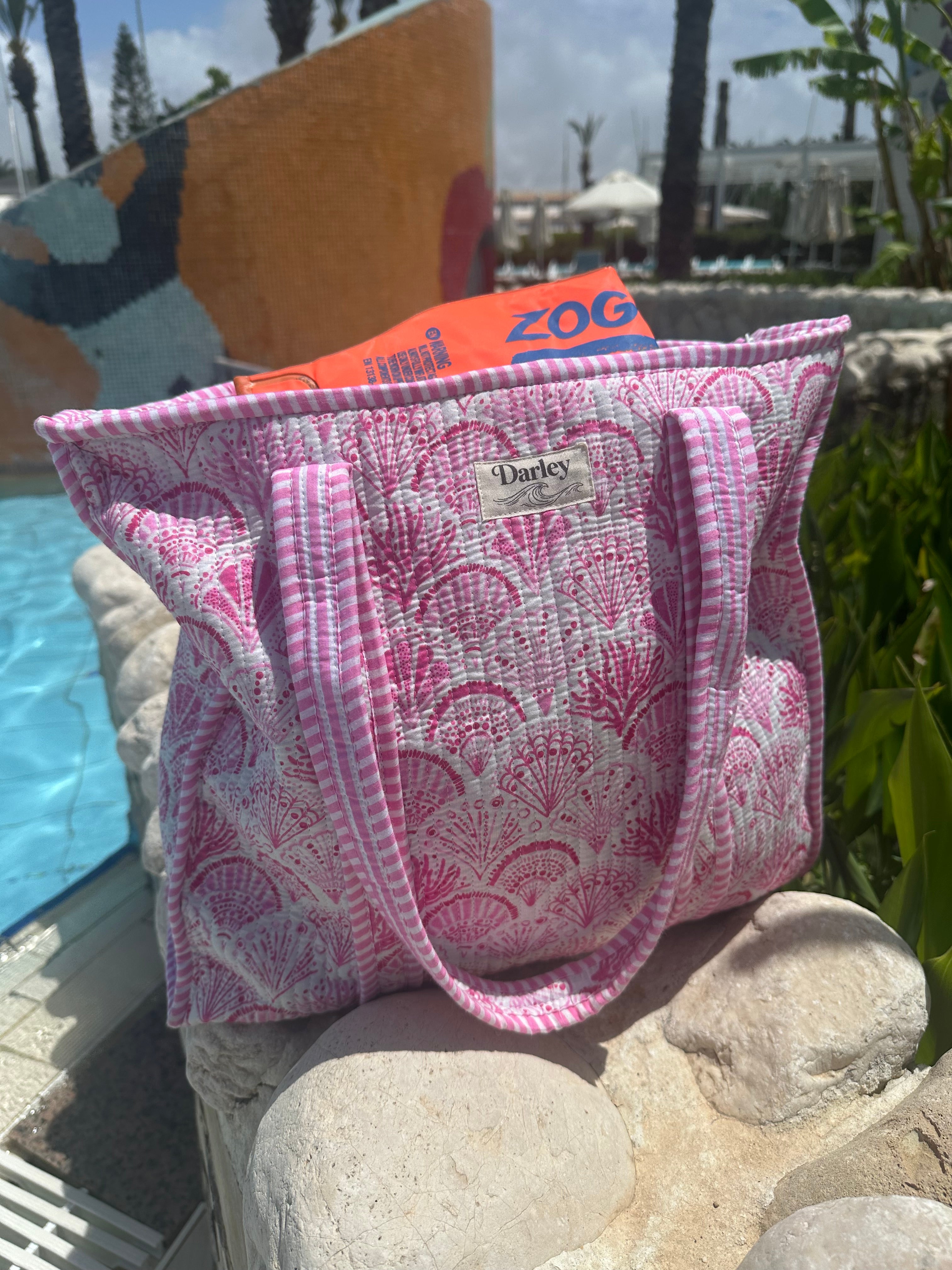 Large Pink Seashell Zipped Tote Bag
