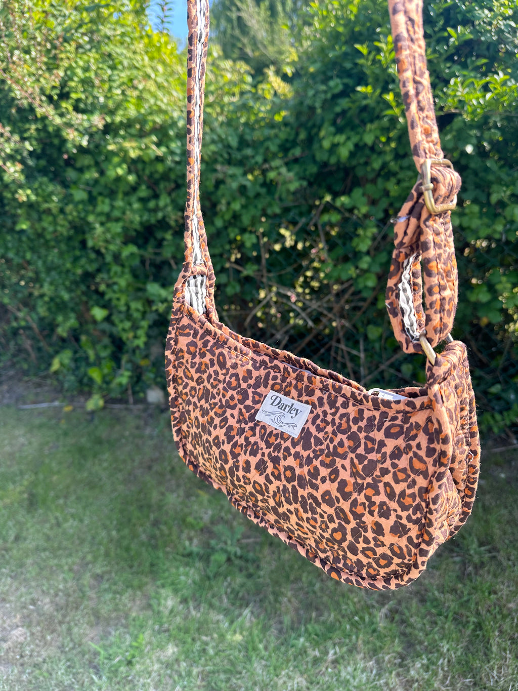 Leopard print side bag