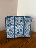 Large Blue Seashell Zipped Tote Bag