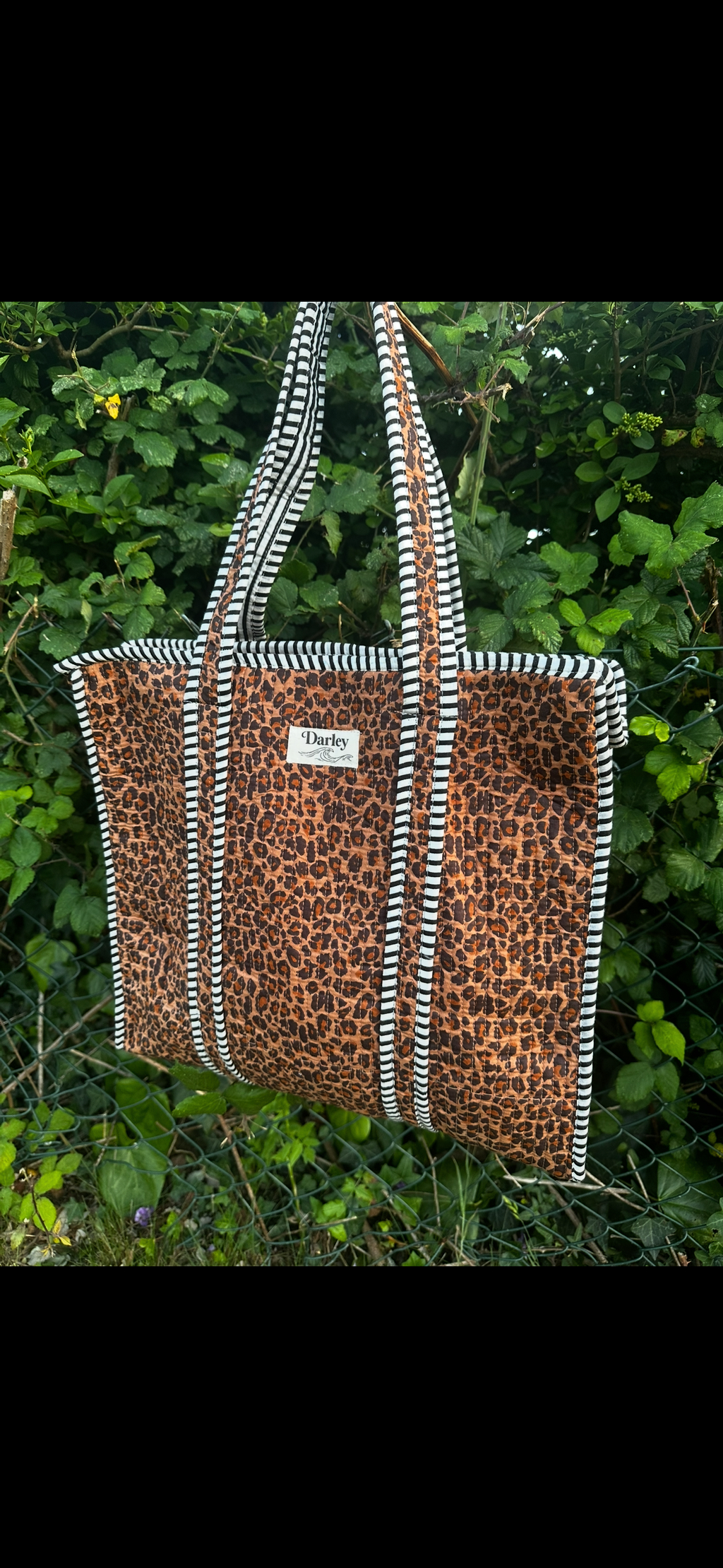 Leopard print tote bag