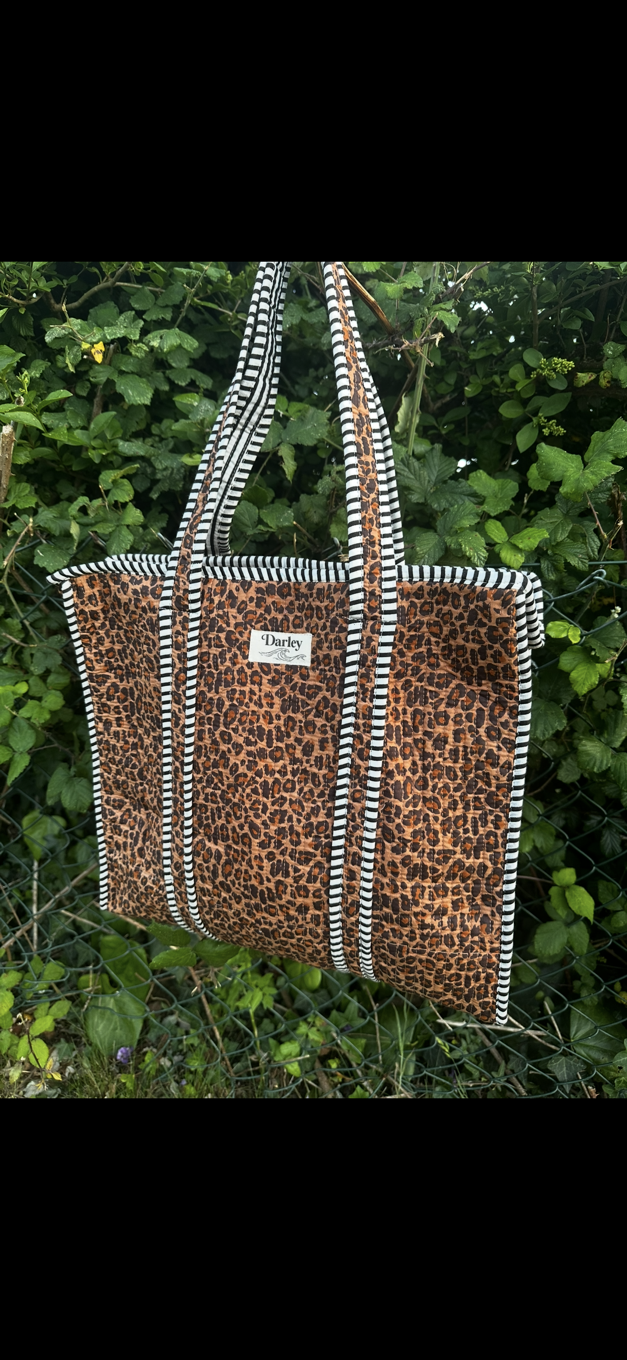 Leopard print tote bag