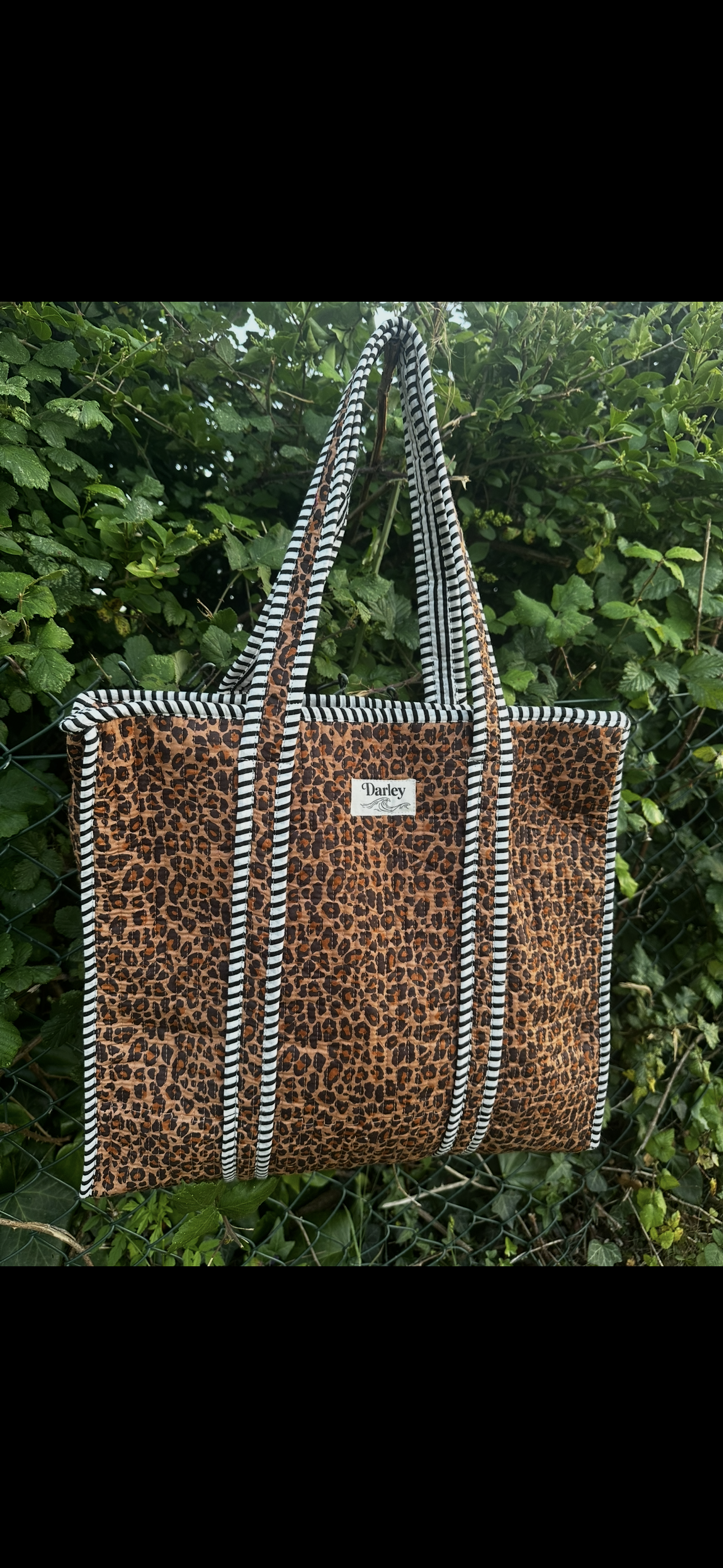 Leopard print tote bag