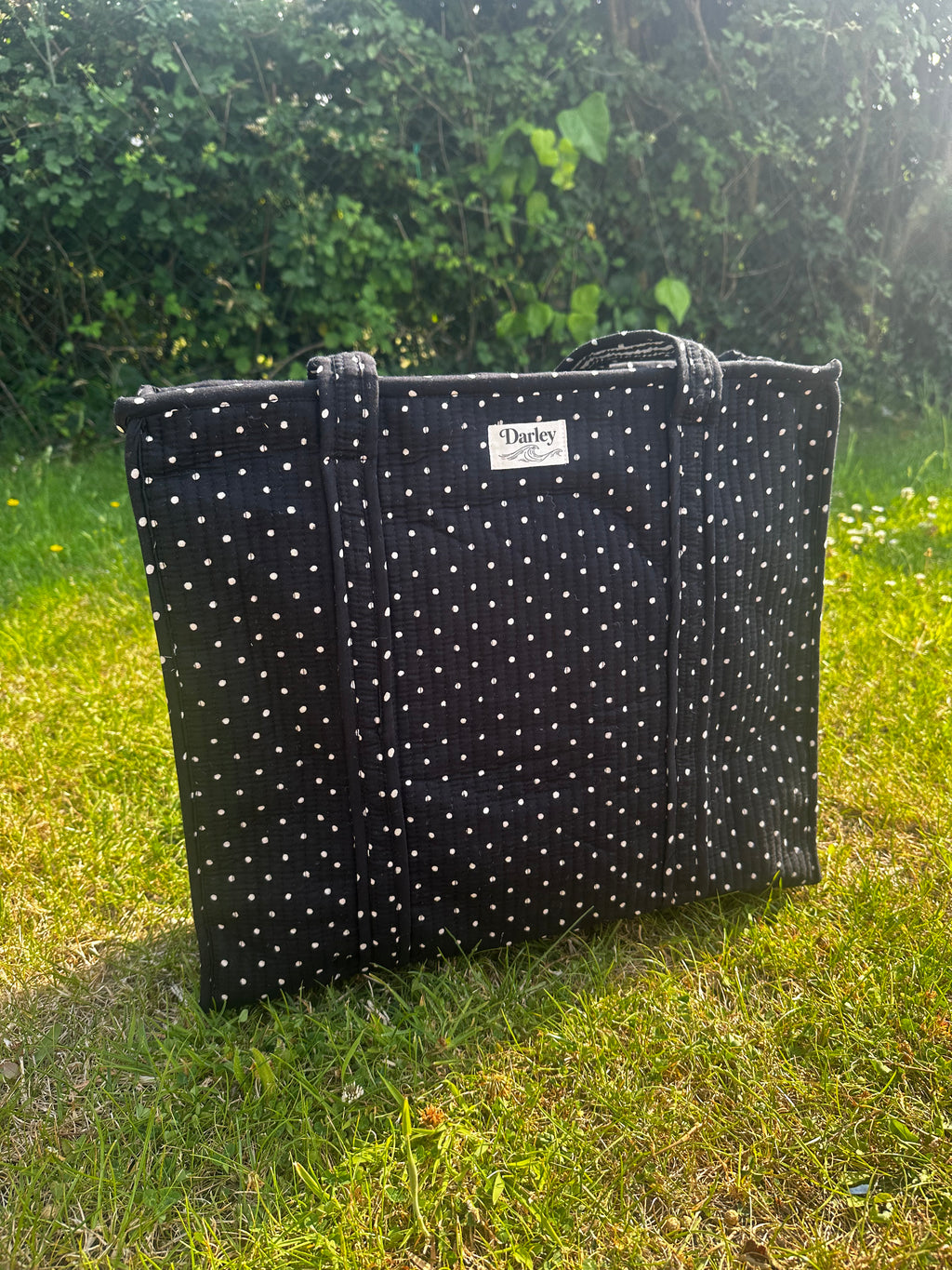 Polka Dot Zipped Tote Bag