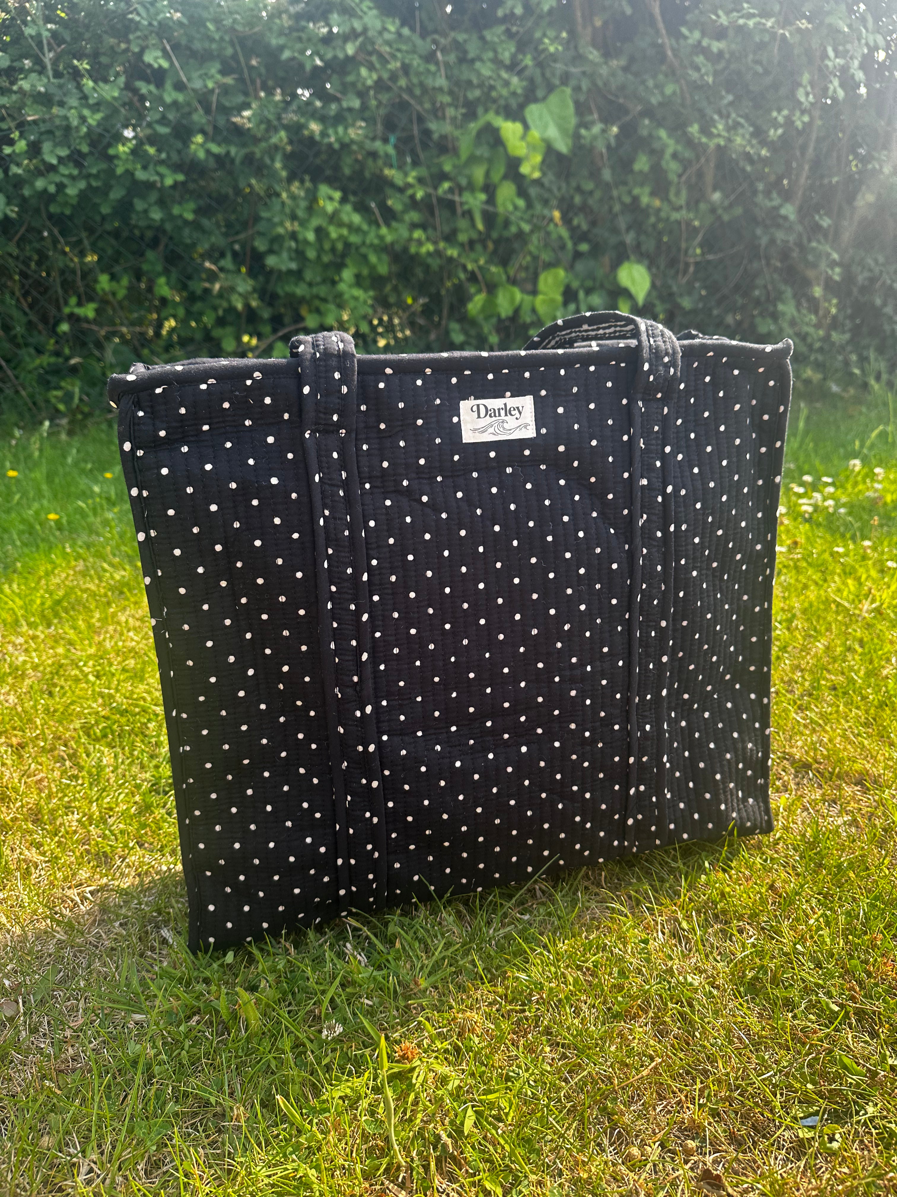 Polka Dot Zipped Tote Bag