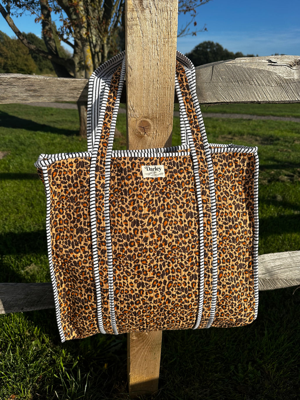 Leopard print tote bag