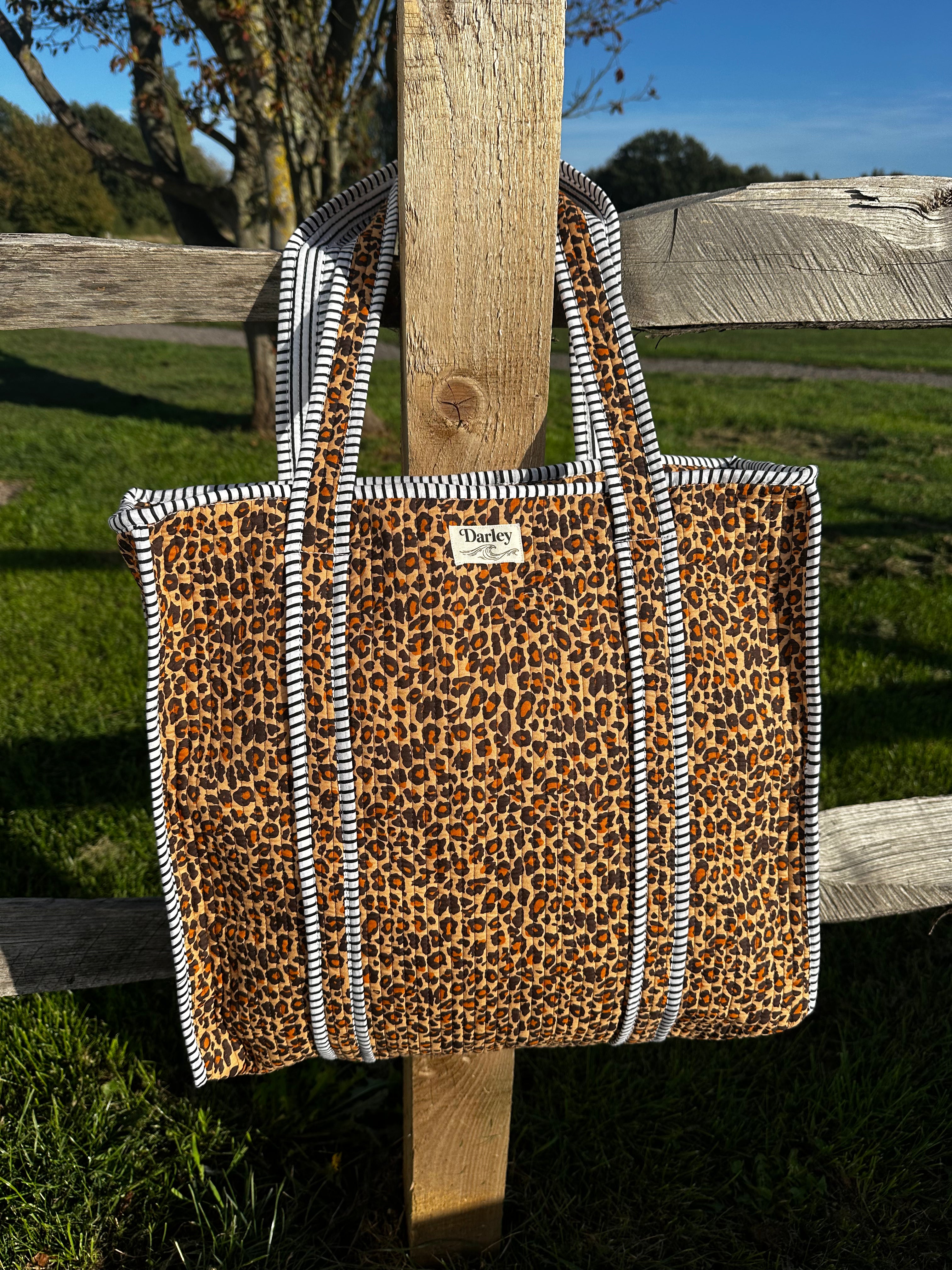 Leopard print tote bag