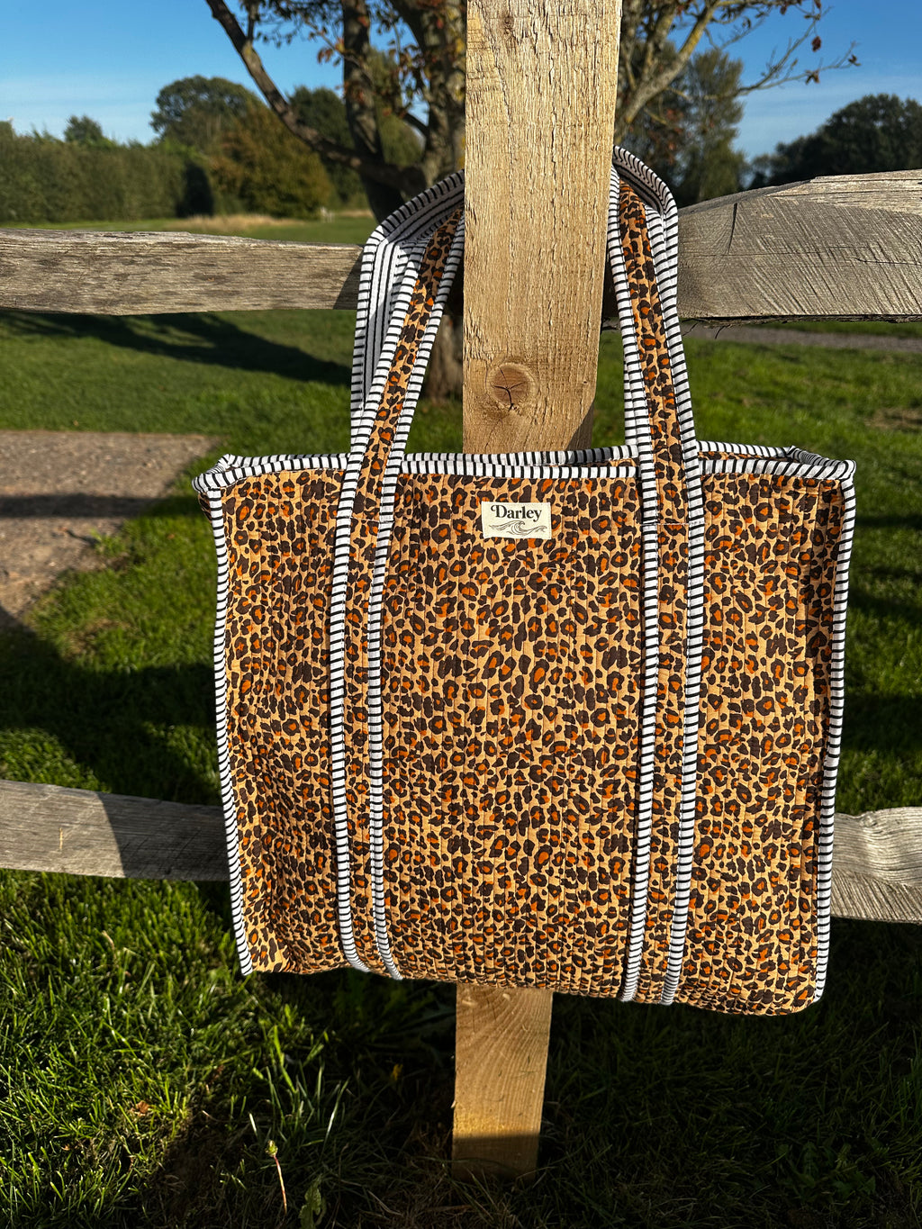 Leopard print tote bag