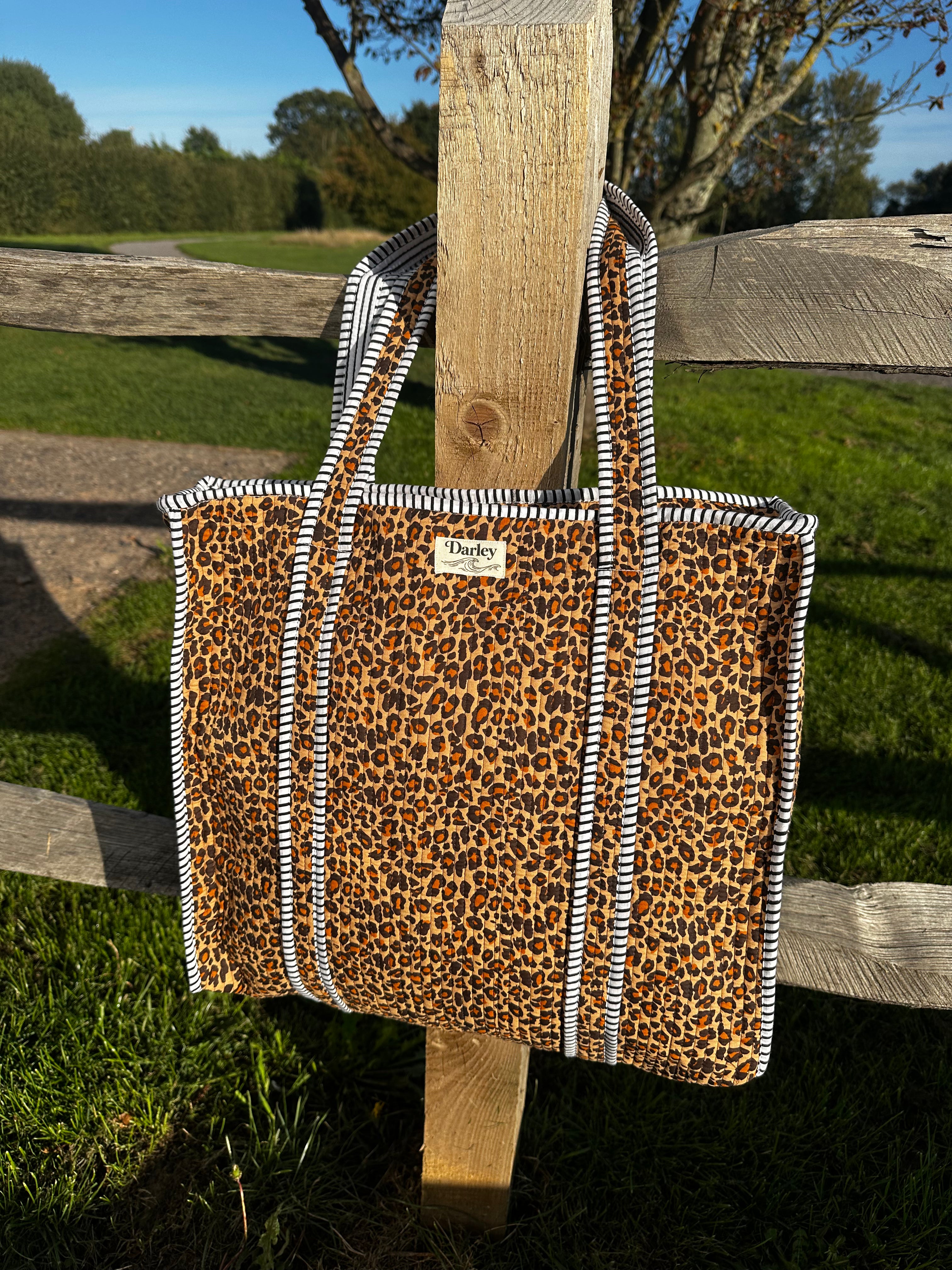 Leopard print tote bag