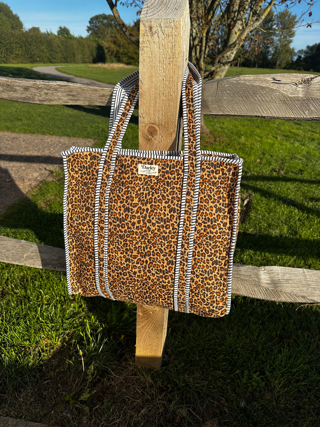 Leopard print tote bag