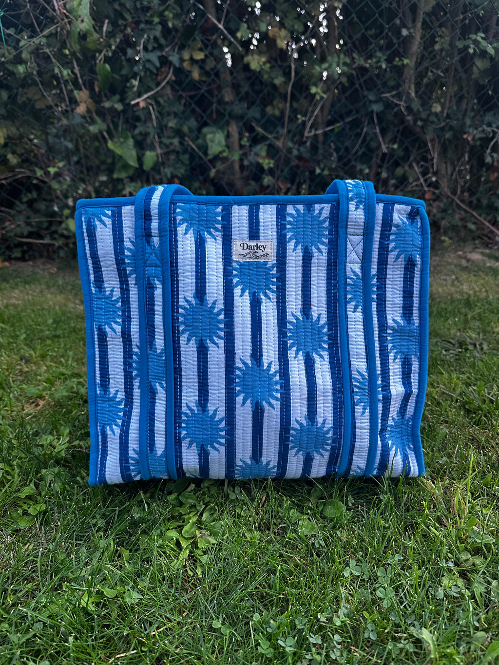 Midi Blue Stripe and Sun Zipped Tote Bag