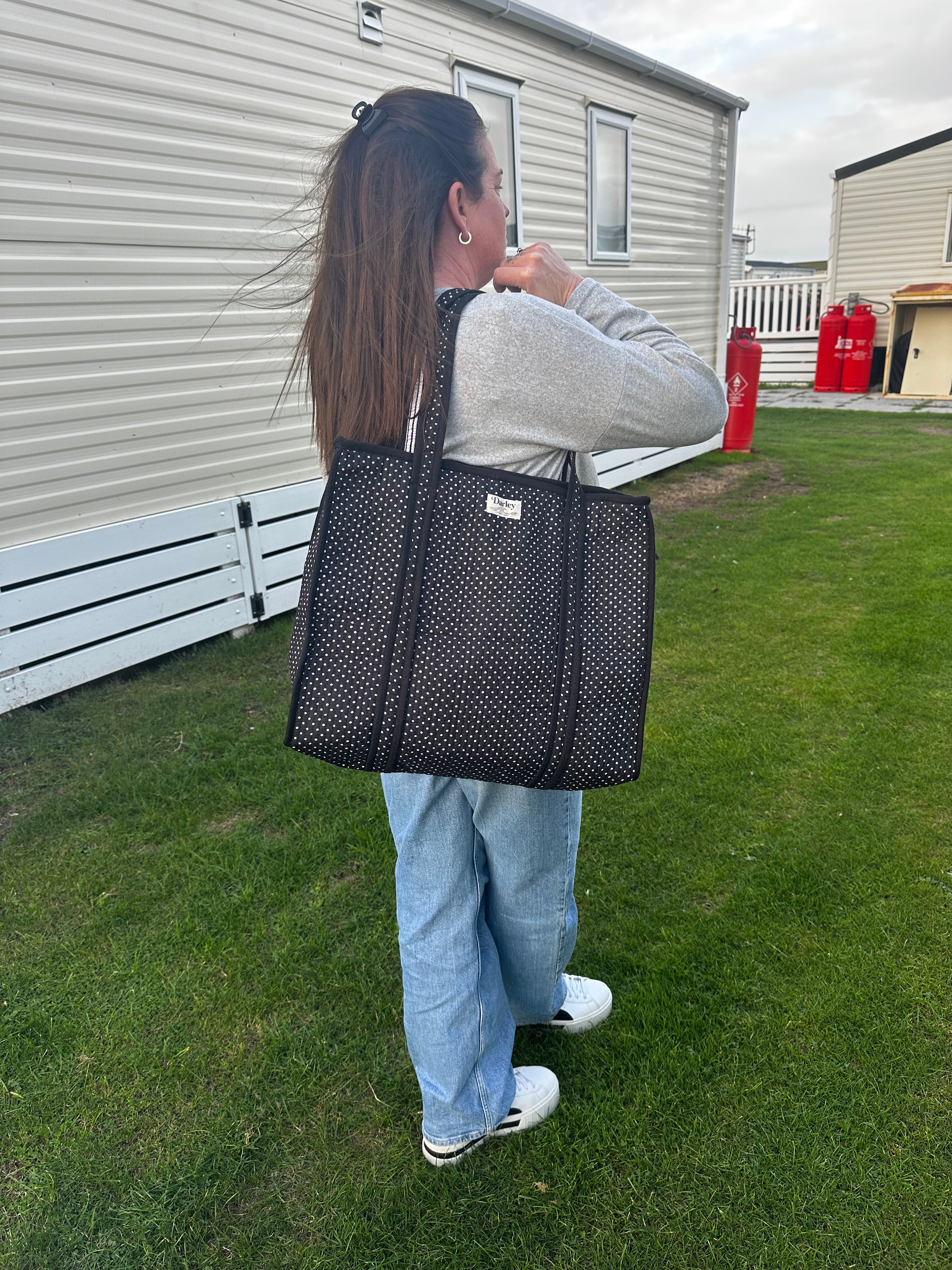Polka Dot Zipped Tote Bag