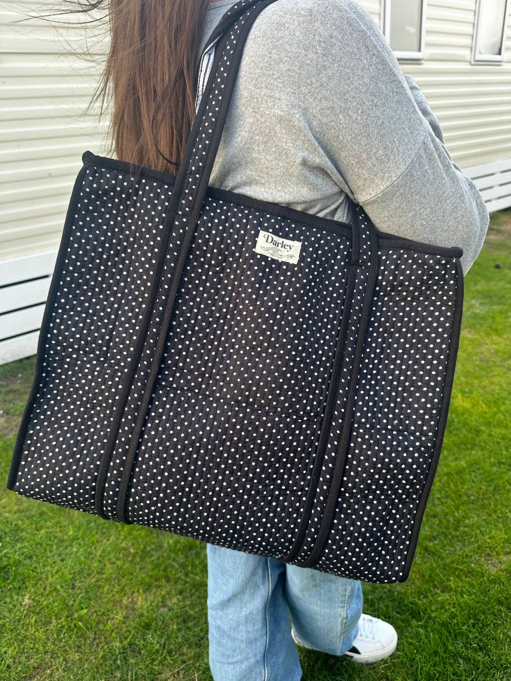 Polka Dot Zipped Tote Bag