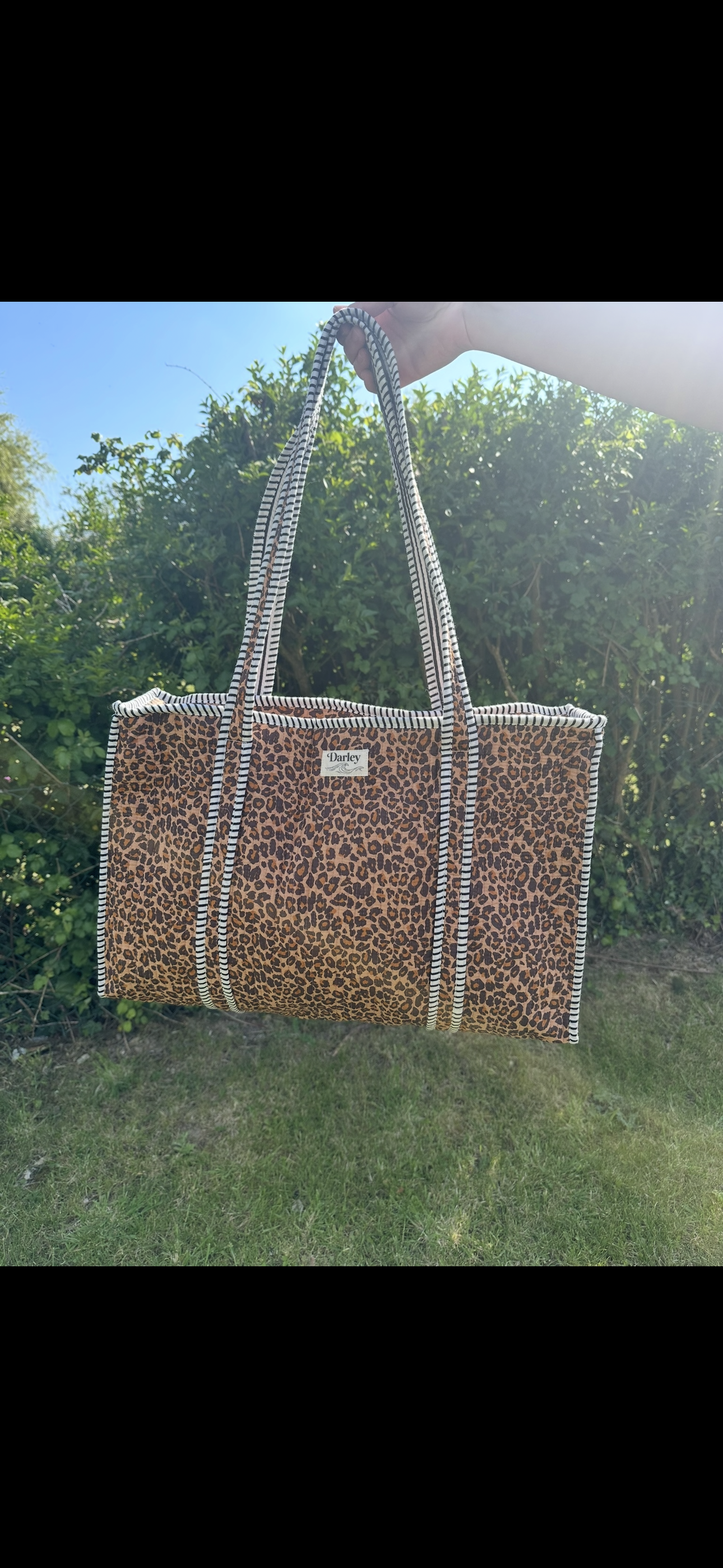 Large Leopard Print Zipped Tote Bag